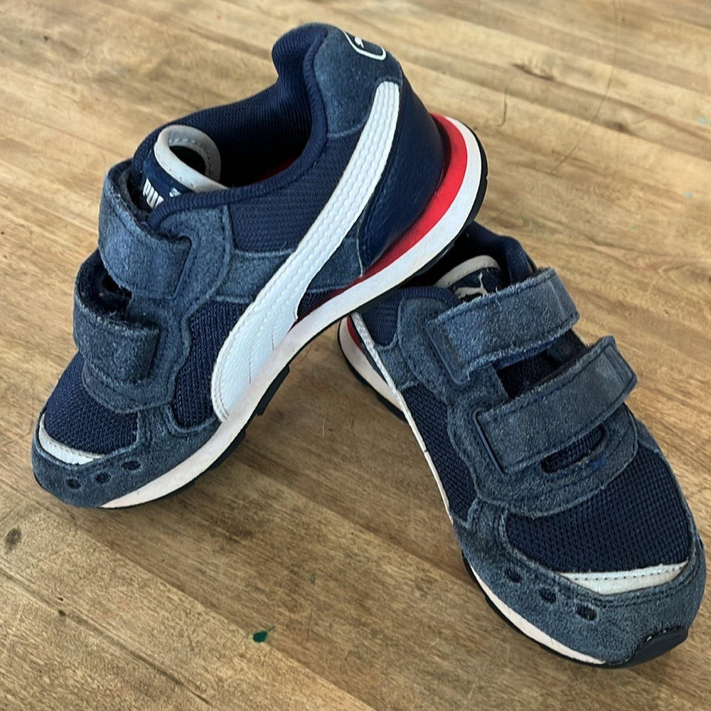 Toddler 11 c Puma Vista Sneakers